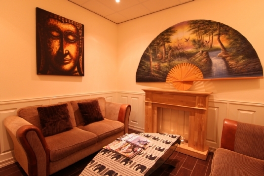 Entrance Mandarin Spa establishment Uden (4)